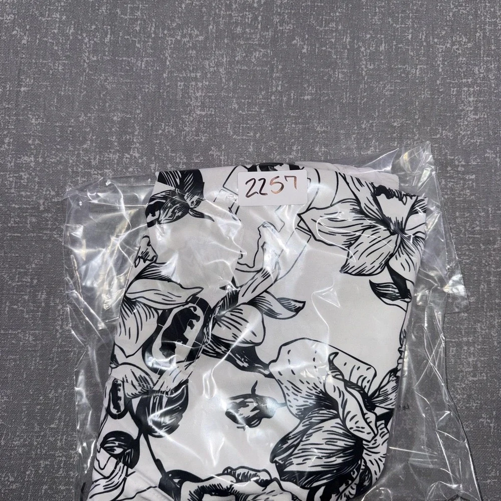 Ecko Unltd Shorts Mens Medium White Black Floral‎ Swim Trunks Quick Dry Beach